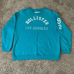 Hollister Crewneck